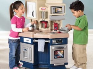 Little Tikes Super Chef Play Kitchen with 13 Piece Accessory Set
