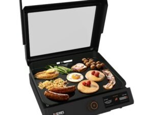 Blackstone E-Series 17" Electric Tabletop Griddle with Hood